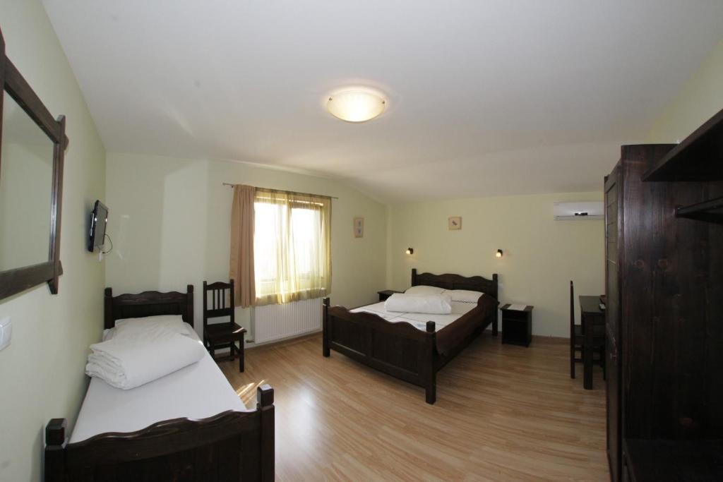 Casa Oana Hotel Iasi Cameră foto